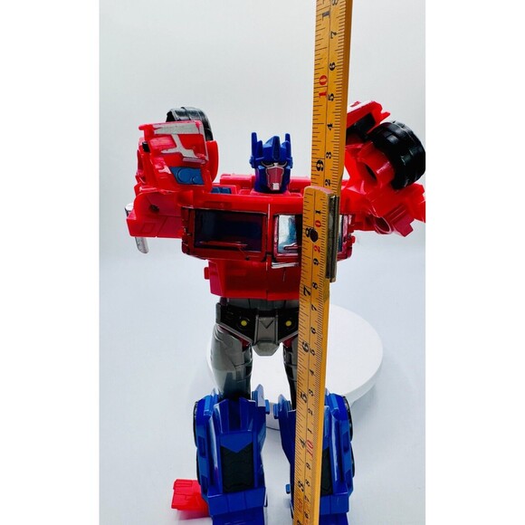 TRANSFORMERS CYBERVERSE Matrix Mega Shot OPTIMUS PRIME FOR PARTS - Picture 9 of 10